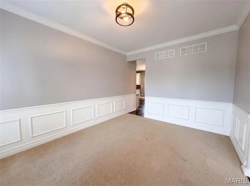 819 Harding Street, St Peters, MO 63376 — listing photo 7 of 29
