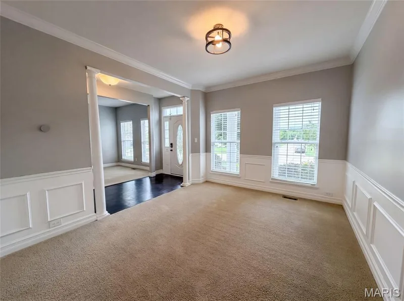 819 Harding Street, St Peters, MO 63376 — listing photo 8 of 29