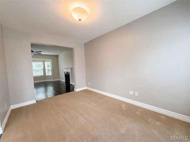 819 Harding Street, St Peters, MO 63376 — listing photo 9 of 29