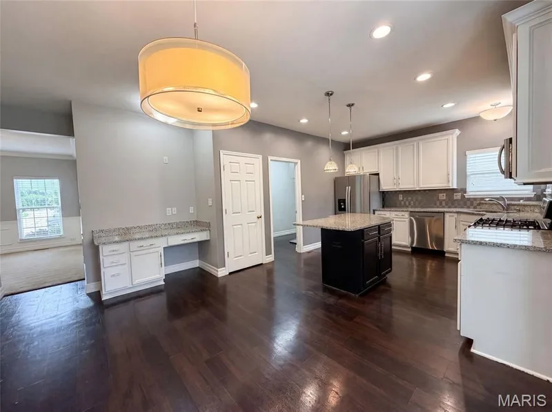 819 Harding Street, St Peters, MO 63376 — listing photo 13 of 29