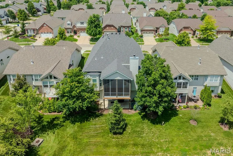14 Burgundy Place Drive, Dardenne Prairie, MO 63368 — listing photo 7 of 51