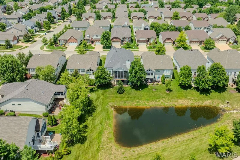 14 Burgundy Place Drive, Dardenne Prairie, MO 63368 — listing photo 9 of 51