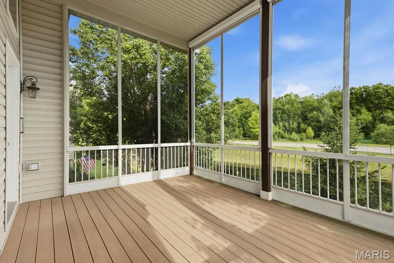 14 Burgundy Place Drive, Dardenne Prairie, MO 63368 — listing photo 17 of 51