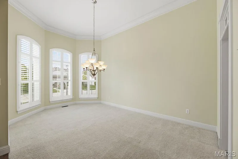 Large dining area with large 3 window bay area — 14 Burgundy Place Drive, Dardenne Prairie, MO 63368