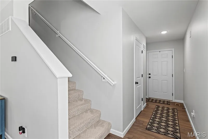 60 Richmond Center Court, St Peters, MO 63376 — listing photo 6 of 31