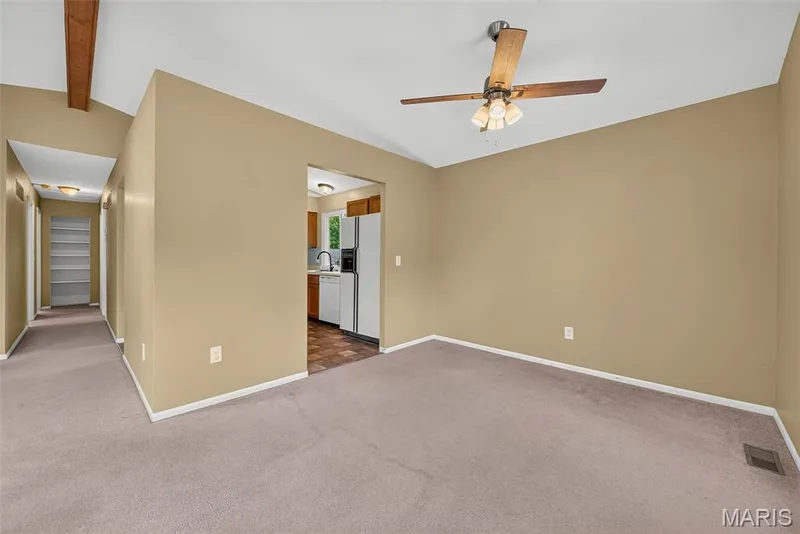 1719 Foxglove Drive, St Charles, MO 63303 — listing photo 11 of 38