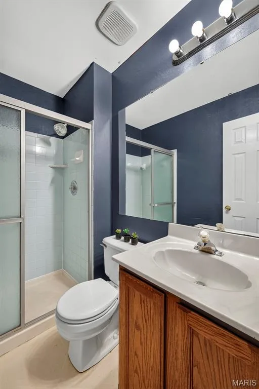1719 Foxglove Drive, St Charles, MO 63303 — listing photo 19 of 38
