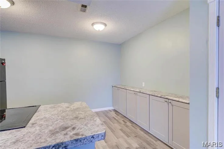 1430 Summergate Parkway #J, St Charles, MO 63303 — listing photo 11 of 22
