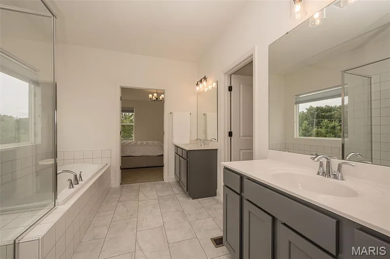 325 Gailin Drive, Lake St. Louis, MO 63367 — listing photo 25 of 58