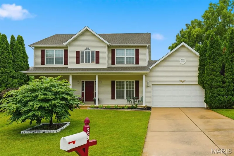 28 Seabiscuit Drive, St Charles, MO β listing photo 1