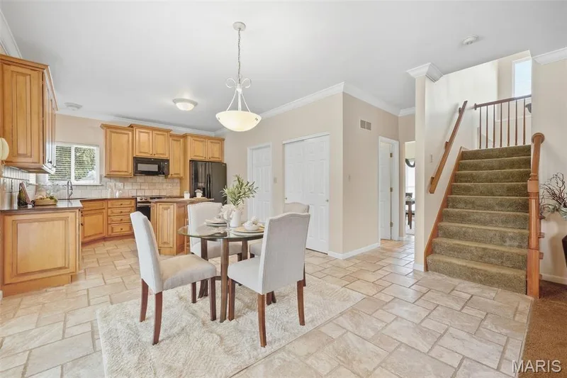 28 Seabiscuit Drive, St Charles, MO 63301 — listing photo 11 of 32
