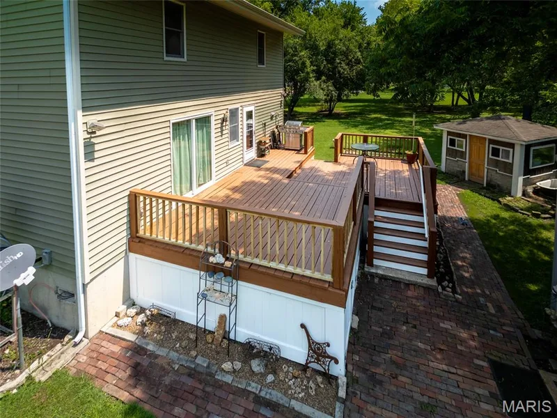 1325 2nd Street, Portage Des Sioux, MO 63373 — listing photo 7 of 54