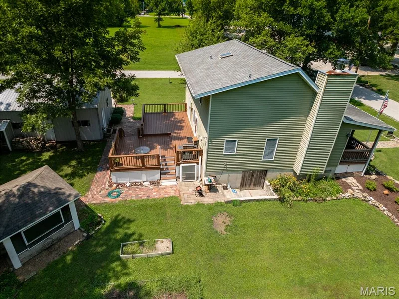 1325 2nd Street, Portage Des Sioux, MO 63373 — listing photo 3 of 54