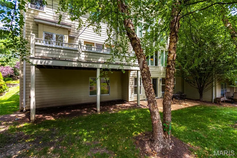 15920 Picardy Crest Court, Chesterfield, MO 63017 — listing photo 32 of 39