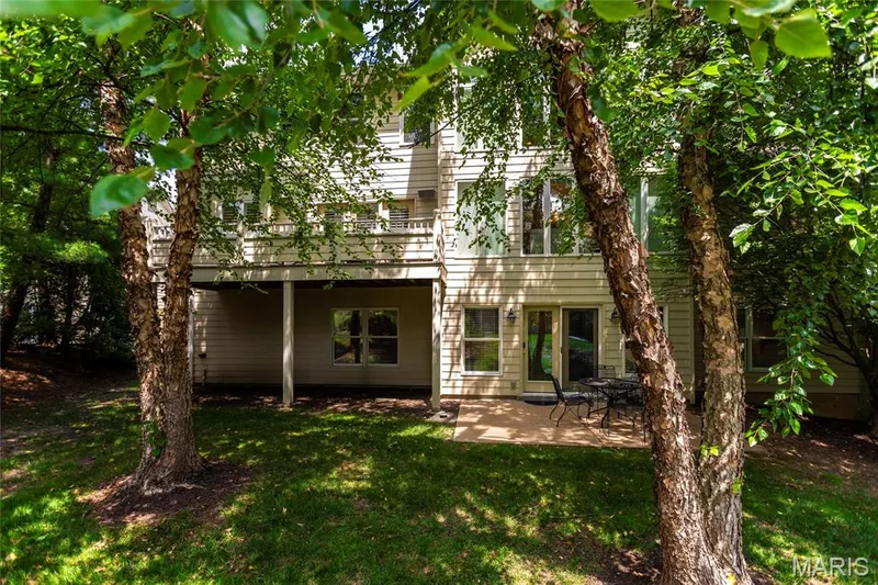 15920 Picardy Crest Court, Chesterfield, MO 63017 — listing photo 33 of 39