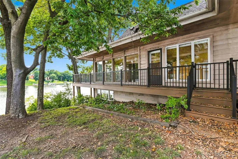 4 Harbor Point Court, Lake St. Louis, MO 63367 — listing photo 26 of 40