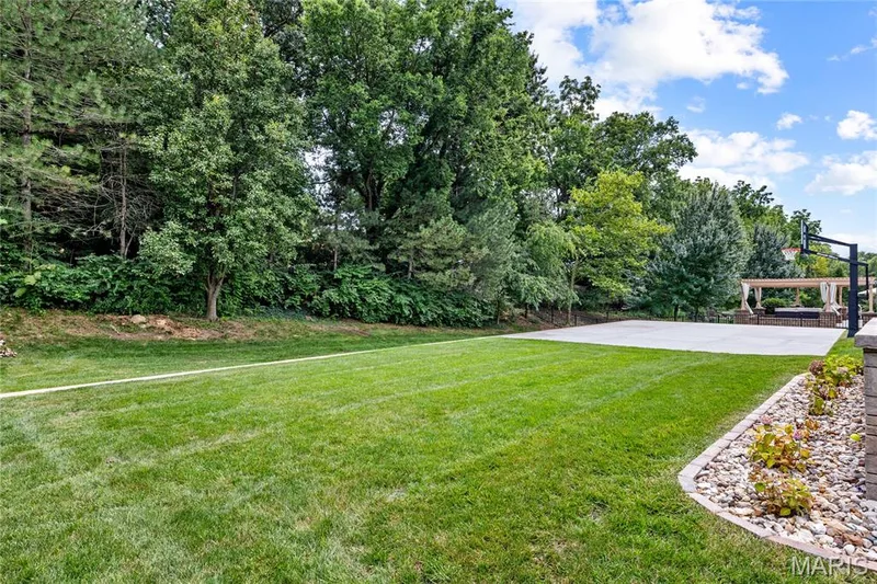 2366 Spring Mill Estates Drive, St Charles, MO 63303 — listing photo 9 of 51