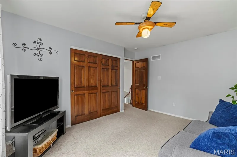 484 Saint Thomas Isle Lane, Wildwood, MO 63040 — listing photo 28 of 42