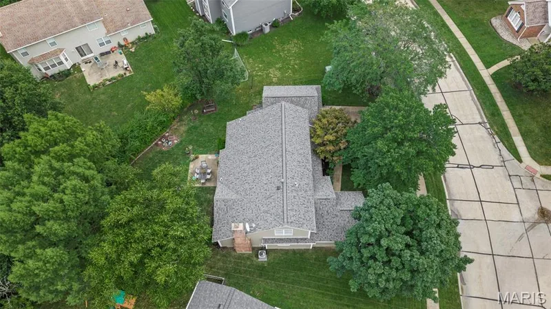 484 Saint Thomas Isle Lane, Wildwood, MO 63040 — listing photo 41 of 42