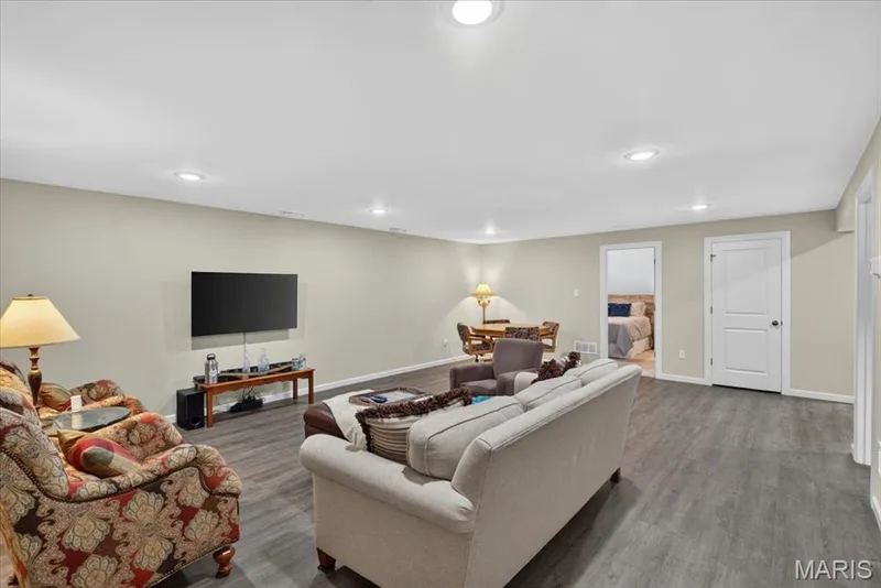 656 Moffett Laurel Drive, Lake St. Louis, MO 63367 — listing photo 25 of 47