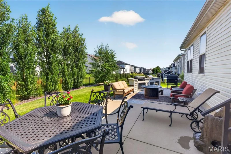 656 Moffett Laurel Drive, Lake St. Louis, MO 63367 — listing photo 40 of 47