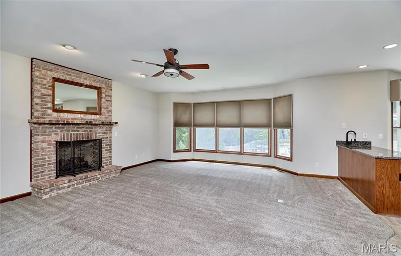 16 Delacroix Place, St Charles, MO 63303 — listing photo 22 of 97
