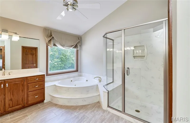 16 Delacroix Place, St Charles, MO 63303 — listing photo 40 of 97