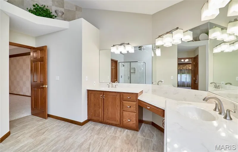 16 Delacroix Place, St Charles, MO 63303 — listing photo 43 of 97