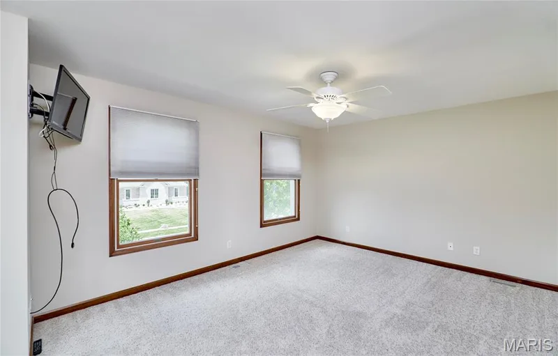 16 Delacroix Place, St Charles, MO 63303 — listing photo 58 of 97