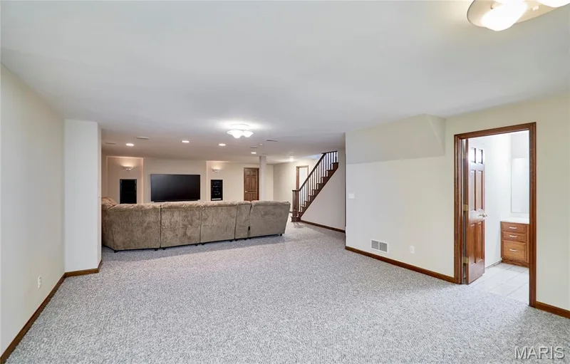 16 Delacroix Place, St Charles, MO 63303 — listing photo 71 of 97