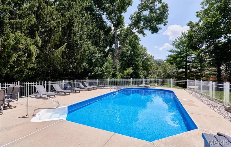 16 Delacroix Place, St Charles, MO 63303 — listing photo 86 of 97