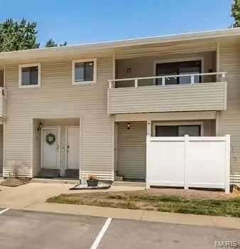 612 Summer Winds Lane #E, St Peters, MO 63376 — listing photo 1 of 22