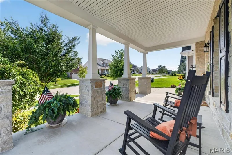 16955 Pine Summit Drive, Chesterfield, MO 63005 — listing photo 10 of 55