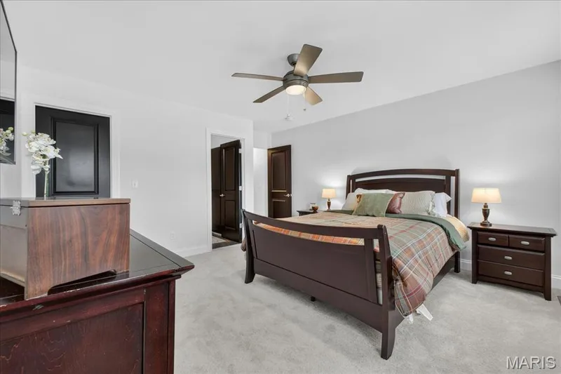 16955 Pine Summit Drive, Chesterfield, MO 63005 — listing photo 32 of 55