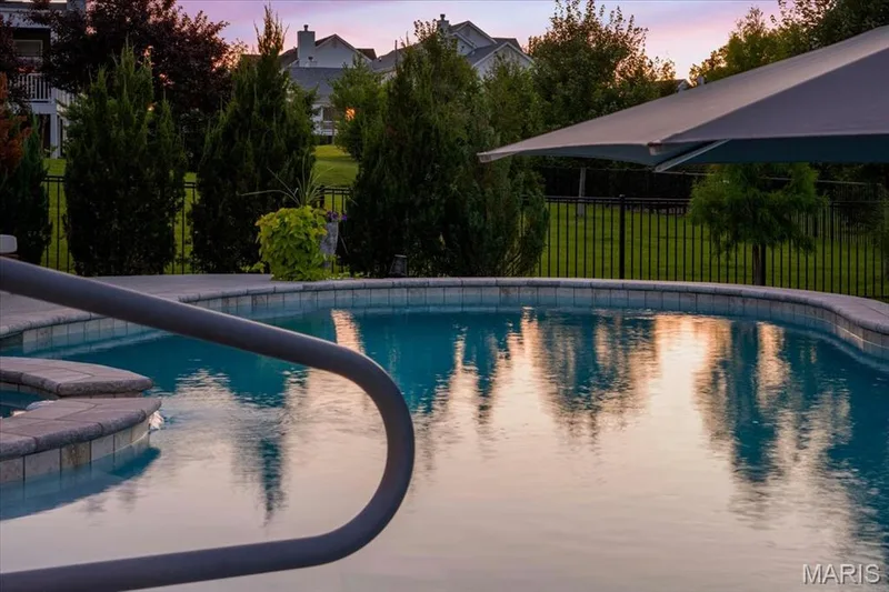 16955 Pine Summit Drive, Chesterfield, MO 63005 — listing photo 14 of 55