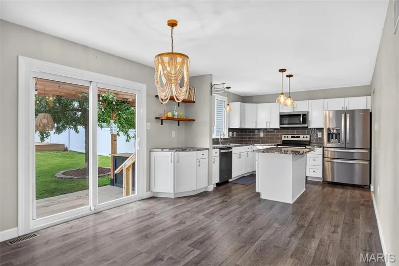 67 Old Chesapeake Drive, Wentzville, MO 63385 — listing photo 11 of 47