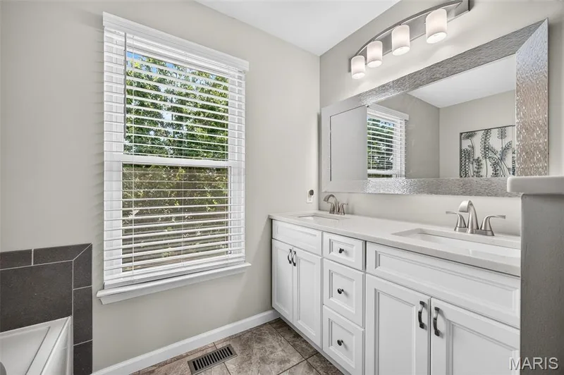 67 Old Chesapeake Drive, Wentzville, MO 63385 — listing photo 23 of 47