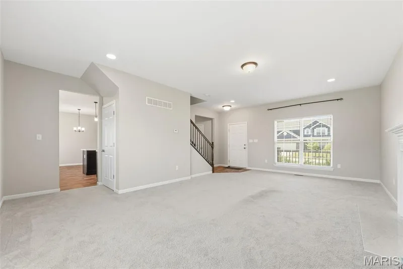 219 Burrograss Drive, Wentzville, MO 63385 — listing photo 9 of 46