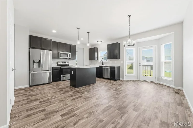 219 Burrograss Drive, Wentzville, MO 63385 — listing photo 12 of 46