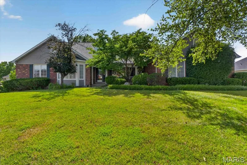 503 Malinmor Drive, Weldon Spring, MO — listing photo 1