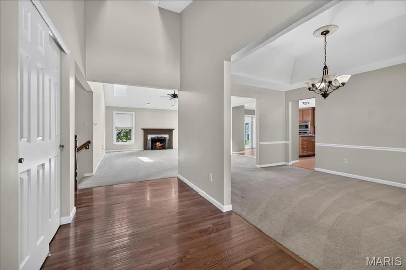 503 Malinmor Drive, Weldon Spring, MO 63304 — listing photo 3 of 55