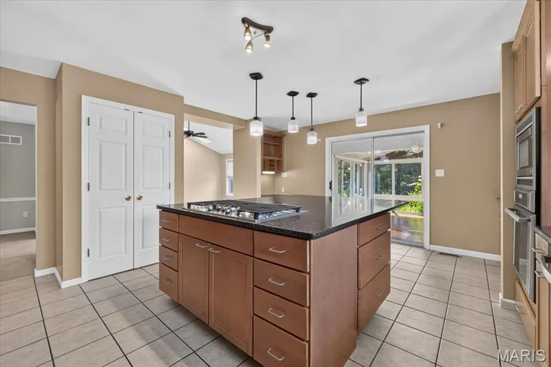 503 Malinmor Drive, Weldon Spring, MO 63304 — listing photo 9 of 55