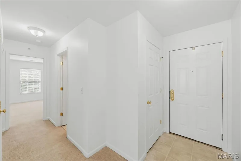 410 Benton Drive #L, St Peters, MO 63376 — listing photo 10 of 34