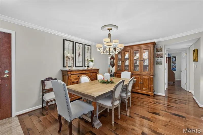 1512 Bedford Forge Court #14, Chesterfield, MO 63017 — listing photo 4 of 32