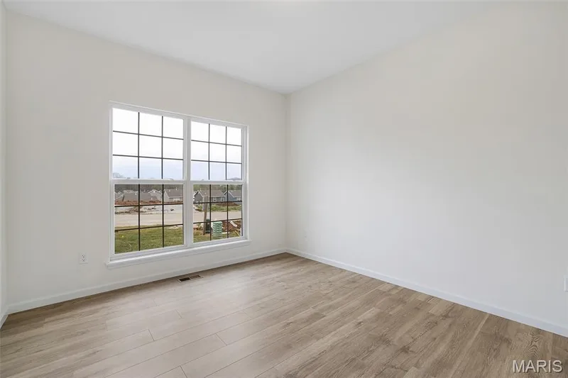 276 Osprey Court, Lake St. Louis, MO 63367 — listing photo 4 of 47