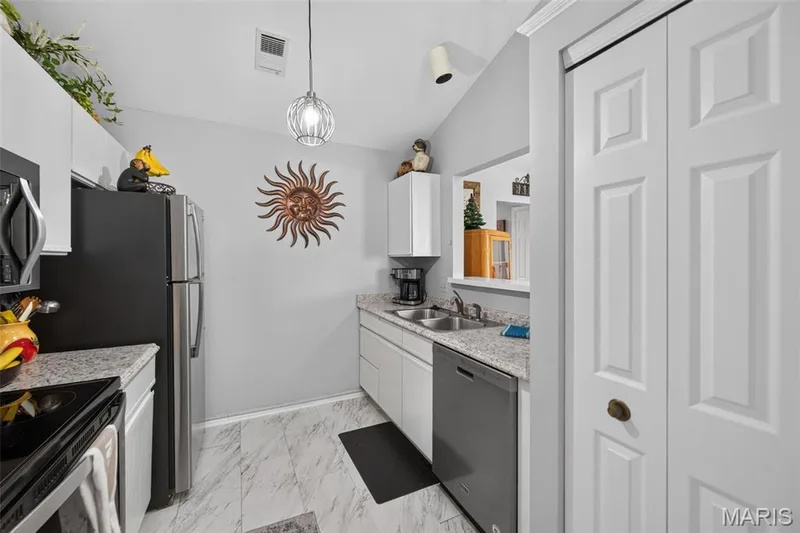 974 Windstream Drive #38, St Peters, MO 63376 — listing photo 30 of 50