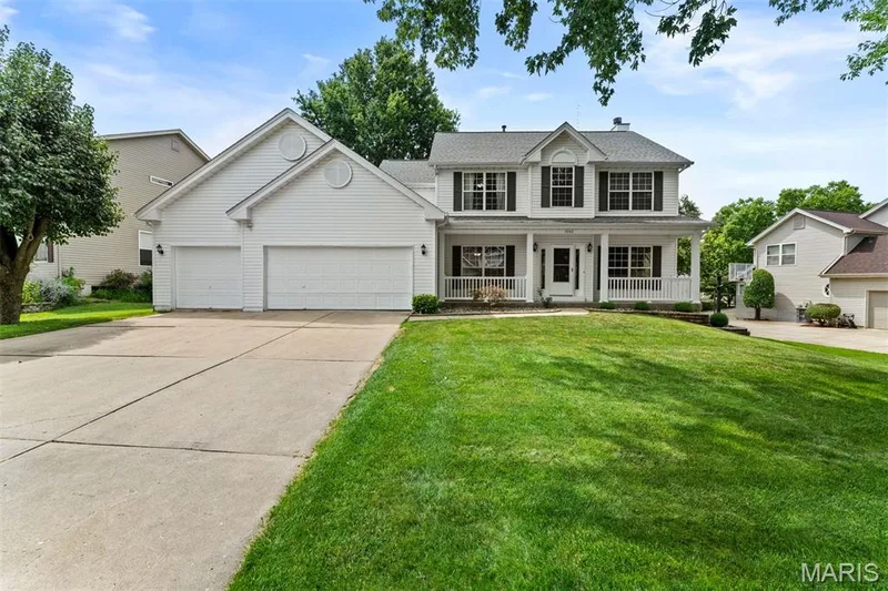 1442 Norwood Hills Drive, O'Fallon, MO 63366 — listing photo 2 of 42