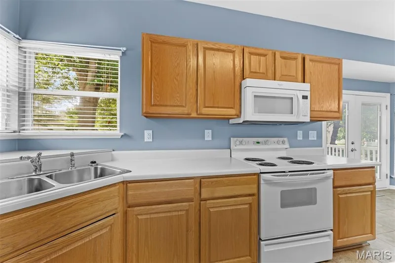 1442 Norwood Hills Drive, O'Fallon, MO 63366 — listing photo 14 of 42