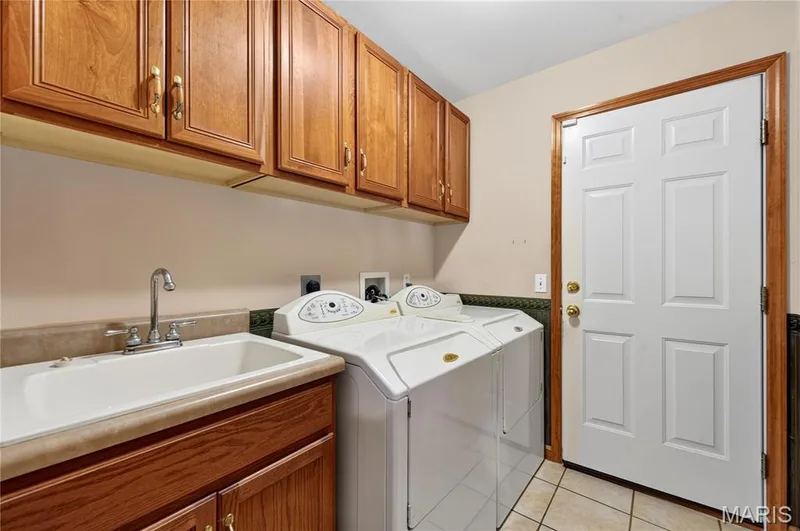 3201 Bear Tracks Drive, Wentzville, MO 63385 — listing photo 13 of 56