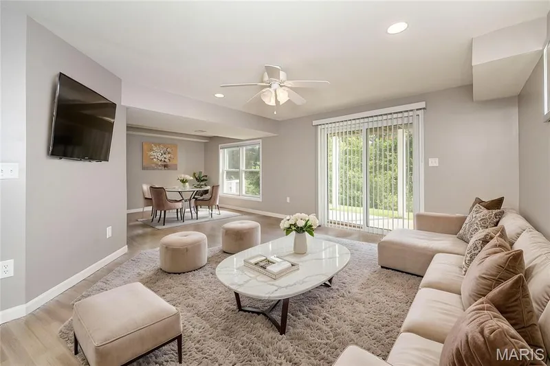 Virtual StagingLower level — 257 Letham Court, St Charles, MO 63301